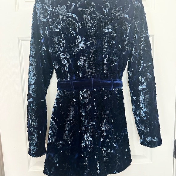 Alexis Pamina Sequin Belted Long Sleeve Romper in Navy Blue Size Medium - Picture 7 of 8
